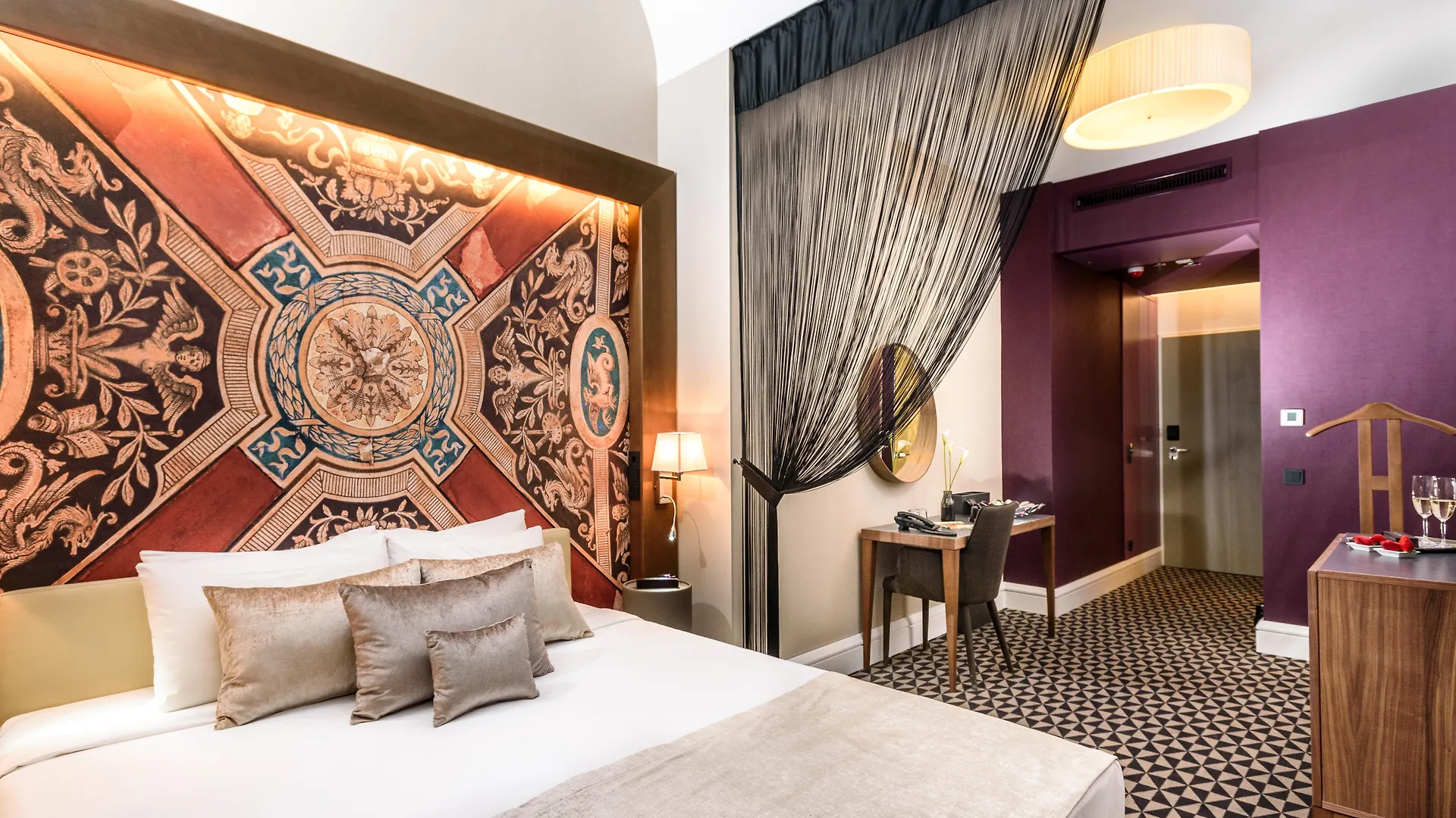 Hotel Moments Budapest By Continental Group 4*,