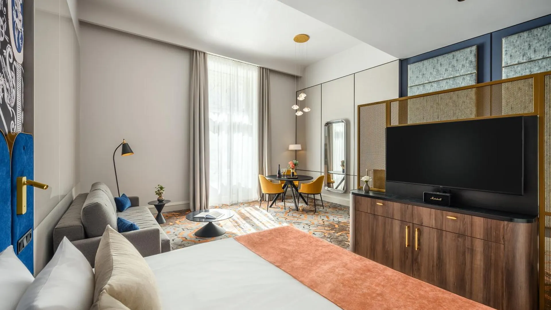 Hotel Moments Budapest By Continental Group 4*,