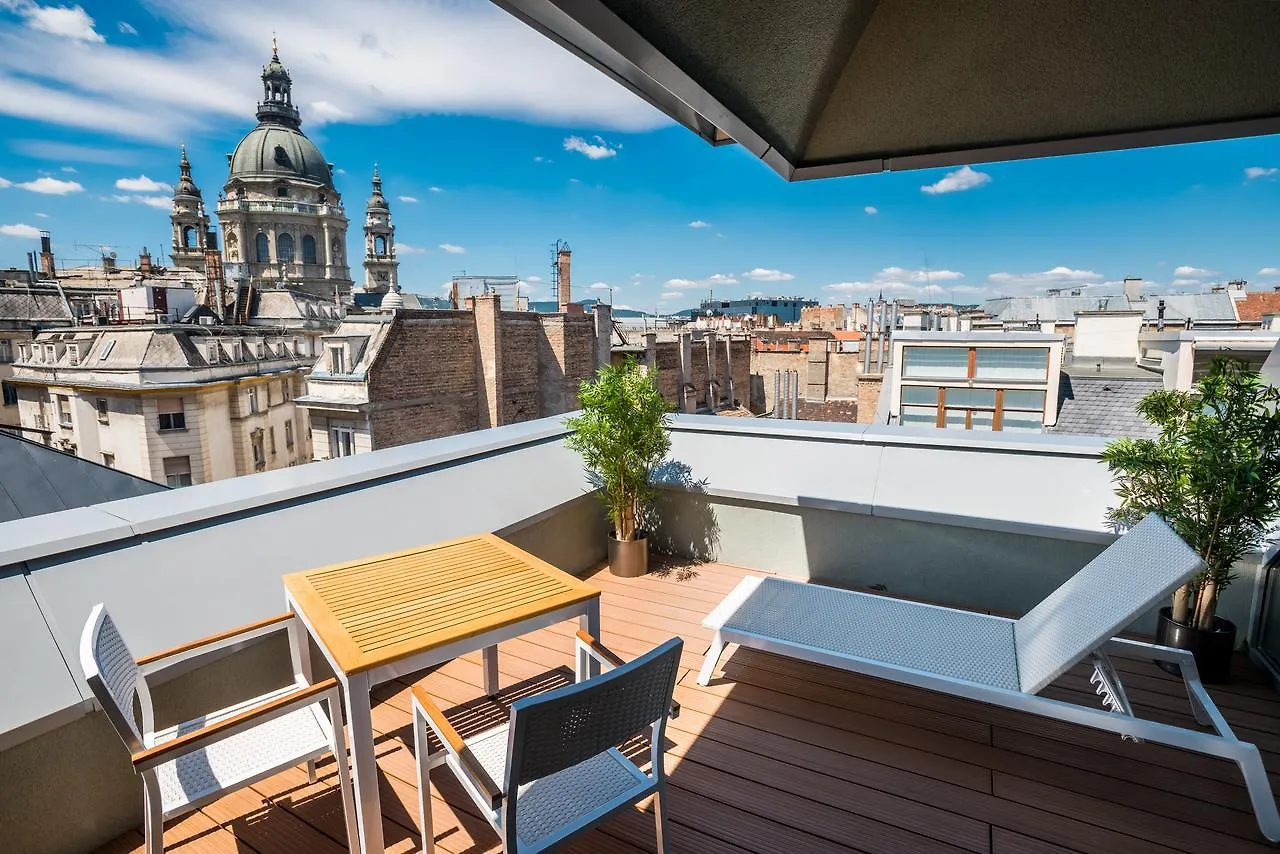 Hotel Moments Budapest By Continental Group 4*,