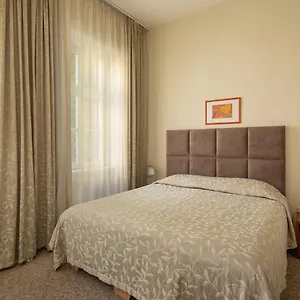 4* Szálloda Mamaison Izabella